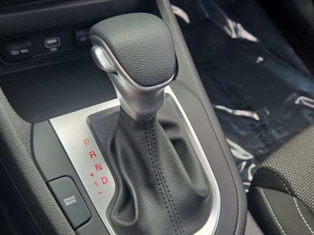 Thumbnail: 2023 Kia Forte - 30