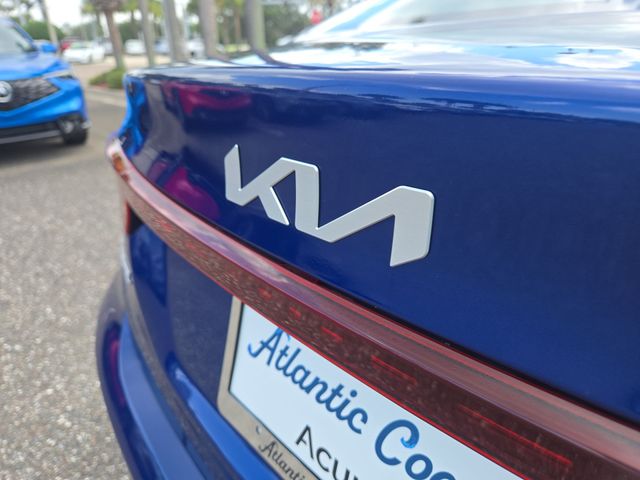 Thumbnail: 2023 Kia Forte - 7