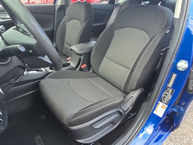 Thumbnail: 2023 Kia Forte - 12