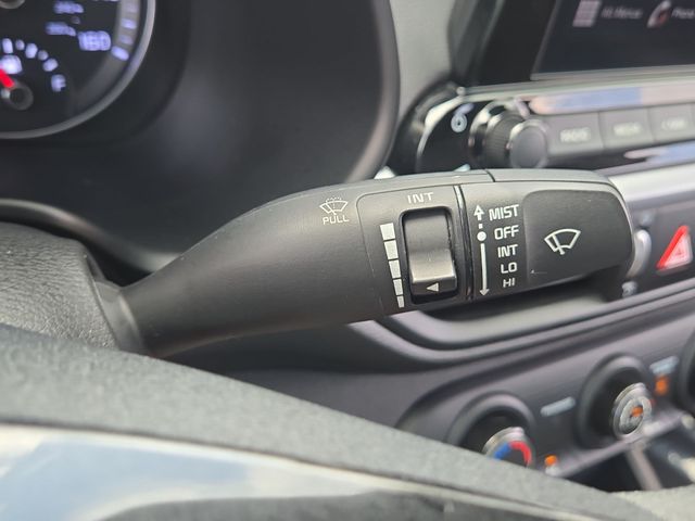 Thumbnail: 2023 Kia Forte - 16