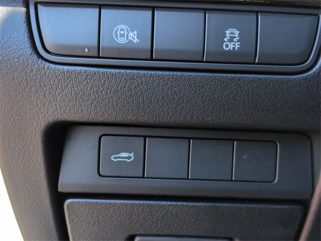 Thumbnail: 2024 Mazda Mazda3 - 38