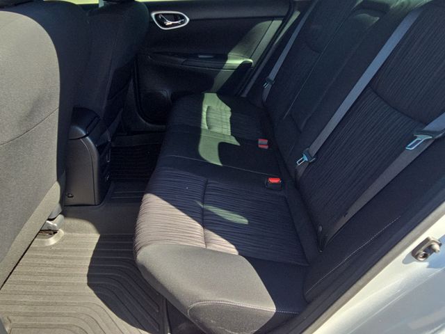 Thumbnail: 2019 Nissan Sentra - 12