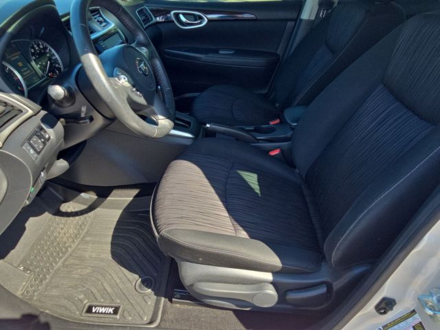 Thumbnail: 2019 Nissan Sentra - 10