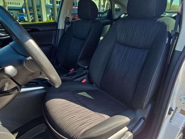 Thumbnail: 2019 Nissan Sentra - 11