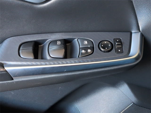 Thumbnail: 2023 Nissan Sentra - 37