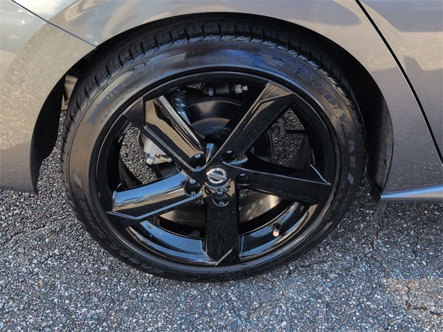 Thumbnail: 2023 Nissan Sentra - 25