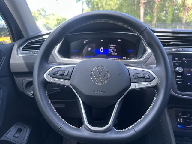 Thumbnail: 2024 Volkswagen Tiguan - 10