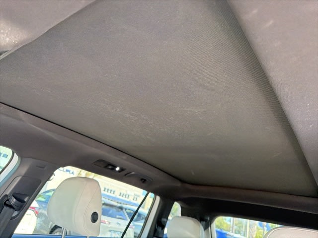 Thumbnail: 2020 Volkswagen Tiguan - 16