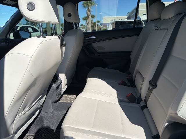 Thumbnail: 2020 Volkswagen Tiguan - 7