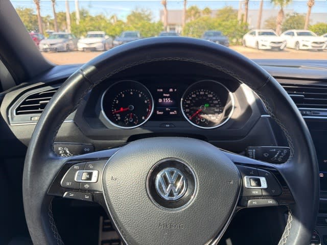 Thumbnail: 2020 Volkswagen Tiguan - 2