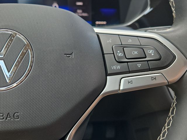 Thumbnail: 2022 Volkswagen Taos - 29