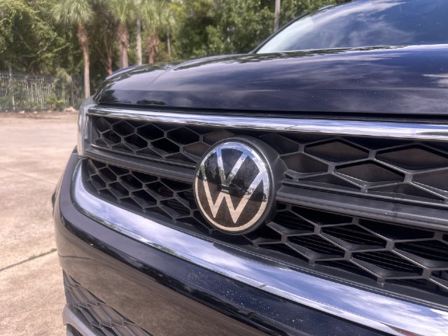 Thumbnail: 2024 Volkswagen Taos - 7