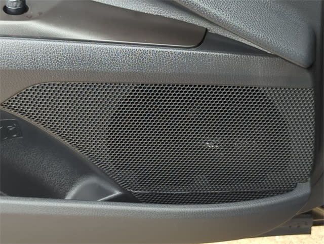 Thumbnail: 2023 Toyota Camry - 35