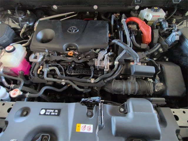 Thumbnail: 2021 Toyota RAV4 - 9