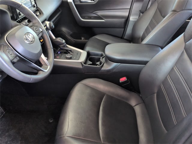 Thumbnail: 2021 Toyota RAV4 - 11