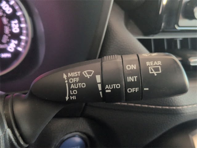 Thumbnail: 2021 Toyota RAV4 - 34