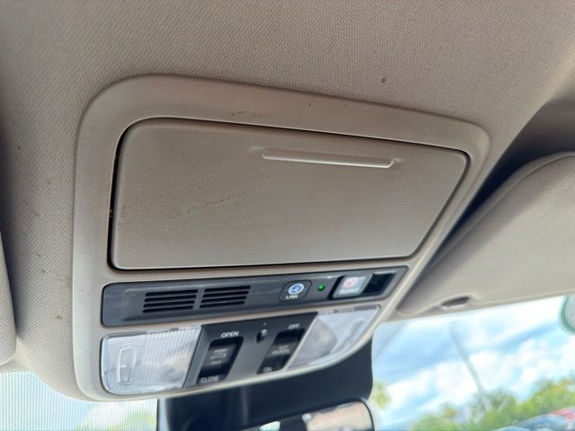 Thumbnail: 2019 Honda Pilot - 36