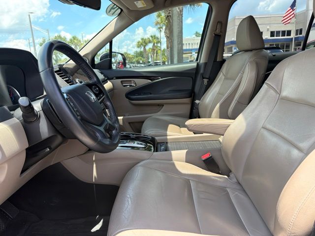 Thumbnail: 2019 Honda Pilot - 8
