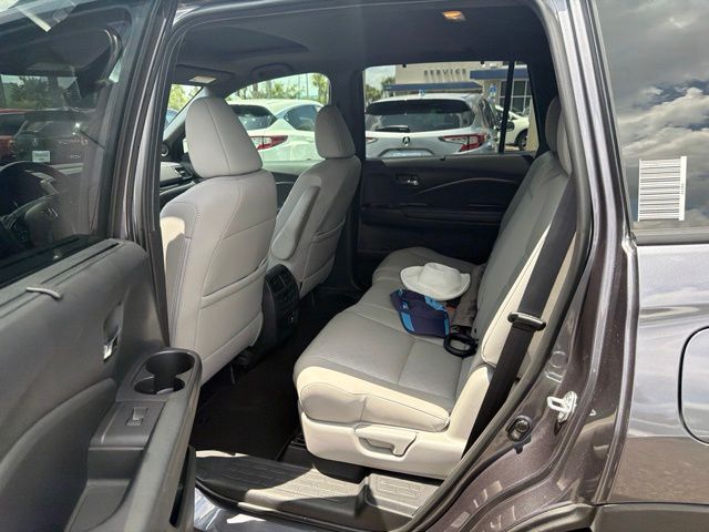 Thumbnail: 2021 Honda Passport - 8