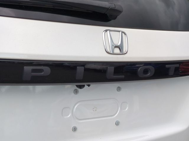 Thumbnail: 2023 Honda Pilot - 26
