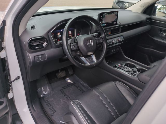 Thumbnail: 2023 Honda Pilot - 2