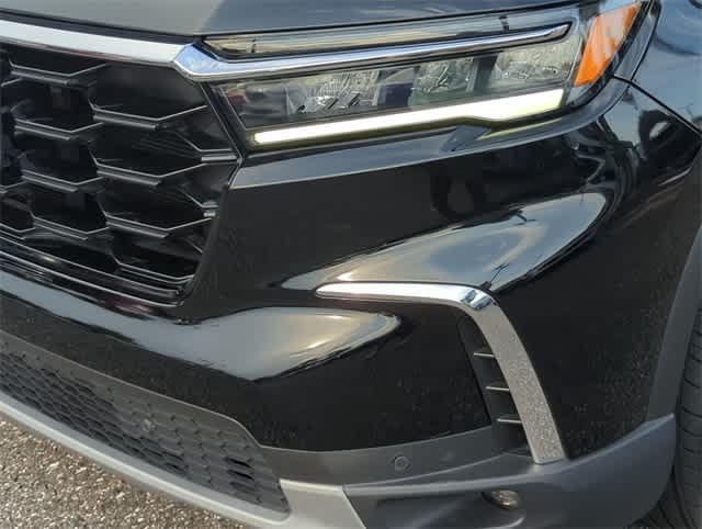 Thumbnail: 2023 Honda Pilot - 25