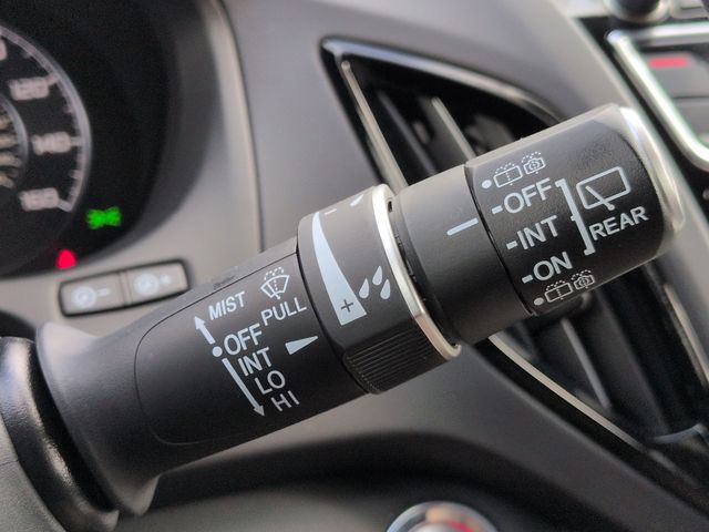 Thumbnail: 2023 Acura RDX - 16