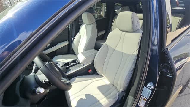 Thumbnail: 2025 Acura RDX - 12