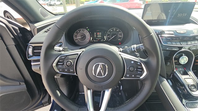 Thumbnail: 2025 Acura RDX - 10