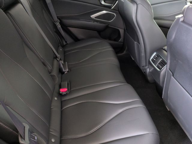 Thumbnail: 2026 Acura RDX - 30