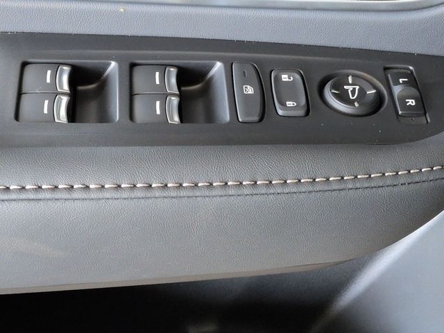 Thumbnail: 2026 Acura RDX - 40