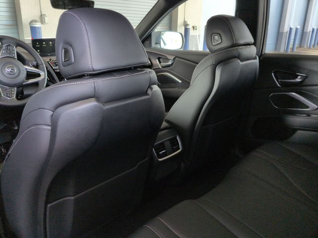 Thumbnail: 2026 Acura RDX - 13