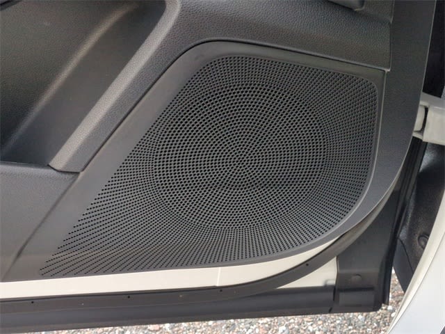 Thumbnail: 2025 Acura RDX - 38