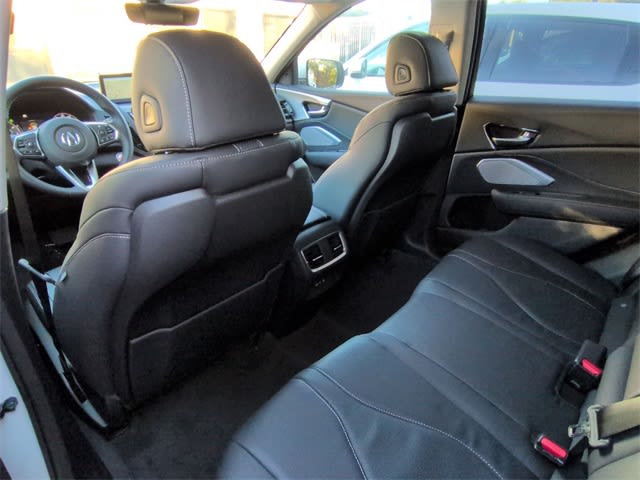 Thumbnail: 2025 Acura RDX - 12