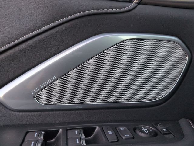 Thumbnail: 2025 Acura RDX - 35