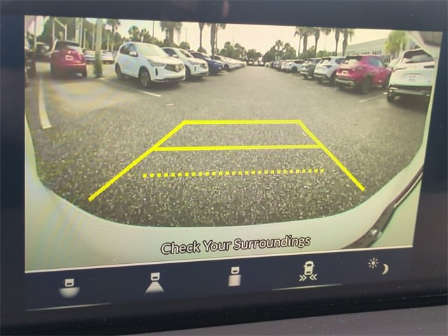 Thumbnail: 2025 Acura RDX - 36