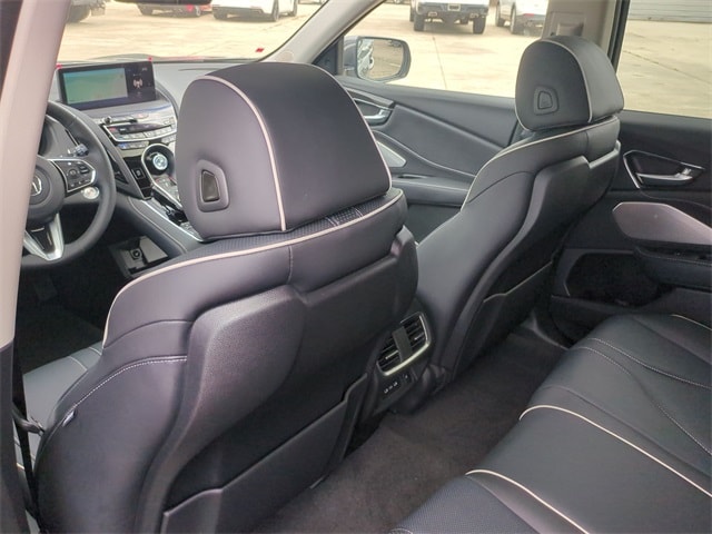 Thumbnail: 2025 Acura RDX - 12