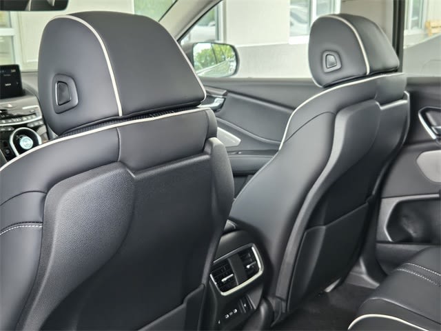 Thumbnail: 2025 Acura RDX - 13