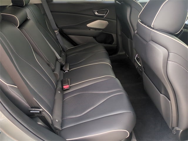 Thumbnail: 2025 Acura RDX - 31