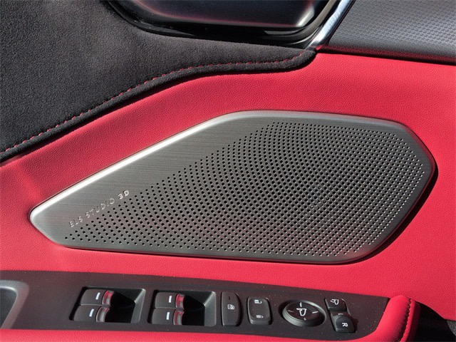 Thumbnail: 2025 Acura RDX - 18