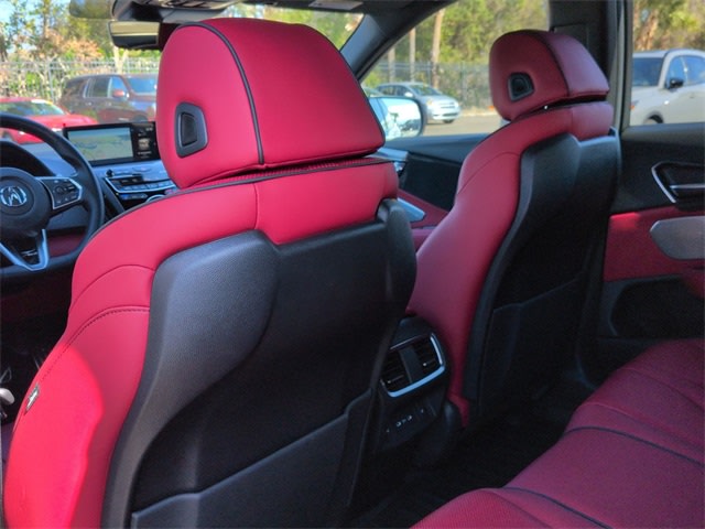 Thumbnail: 2025 Acura RDX - 12