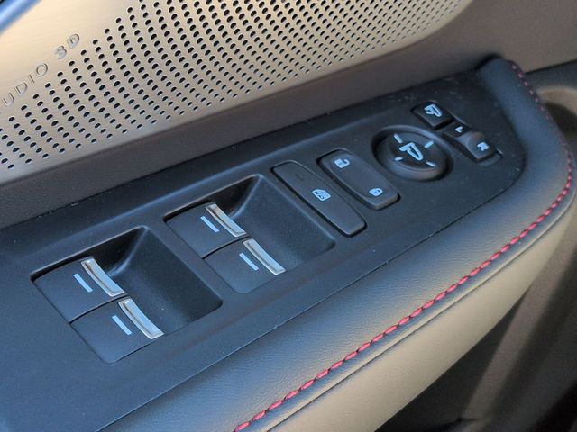 Thumbnail: 2026 Acura RDX - 42