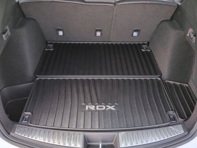 Thumbnail: 2026 Acura RDX - 19