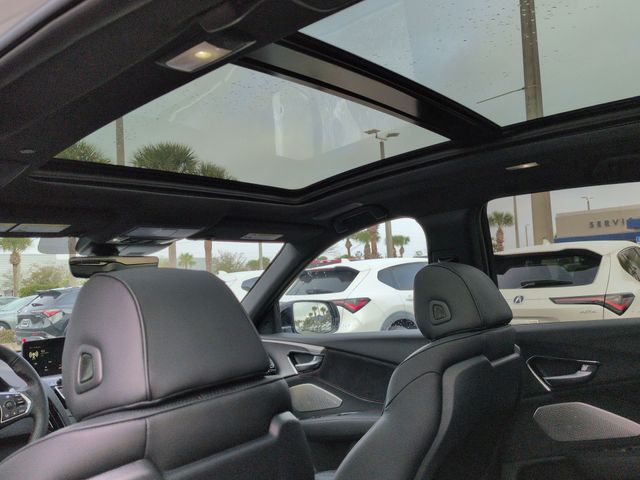 Thumbnail: 2026 Acura RDX - 31
