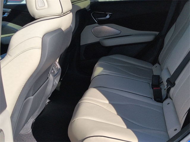 Thumbnail: 2025 Acura RDX - 12