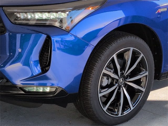 Thumbnail: 2025 Acura RDX - 8