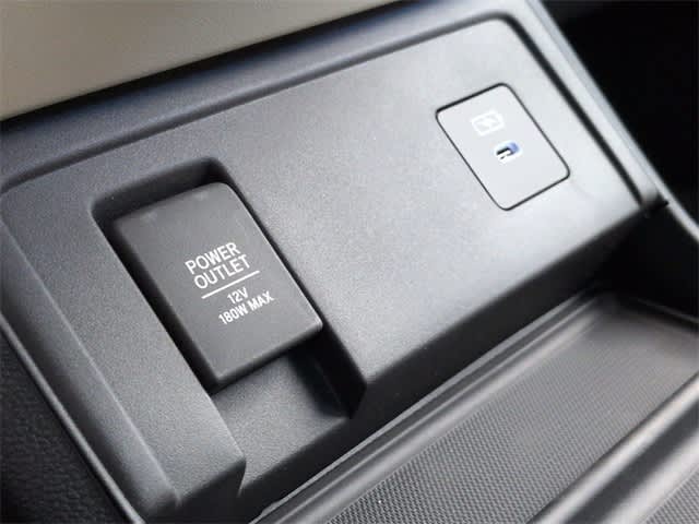 Thumbnail: 2025 Acura RDX - 19