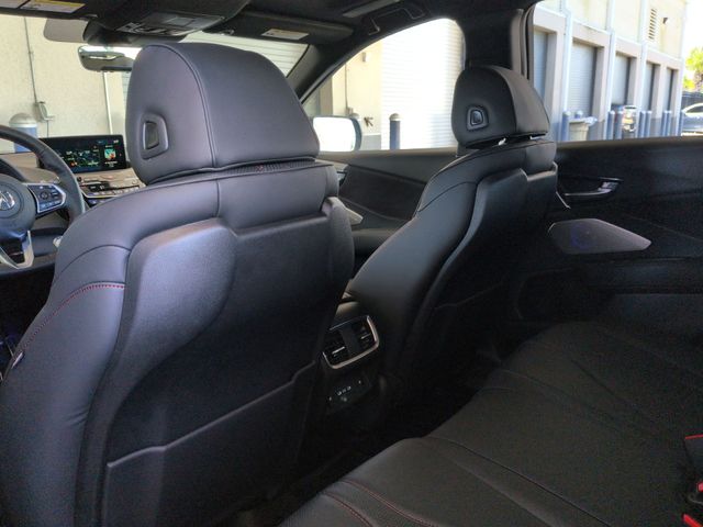 Thumbnail: 2026 Acura RDX - 13