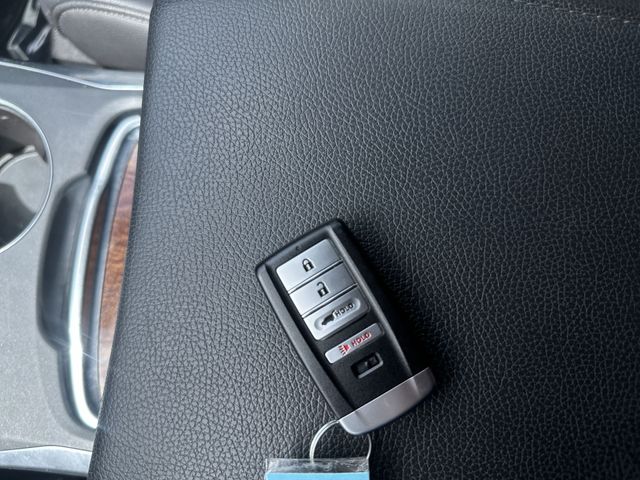 Thumbnail: 2020 Acura MDX - 17