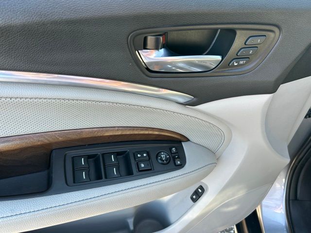 Thumbnail: 2020 Acura MDX - 20